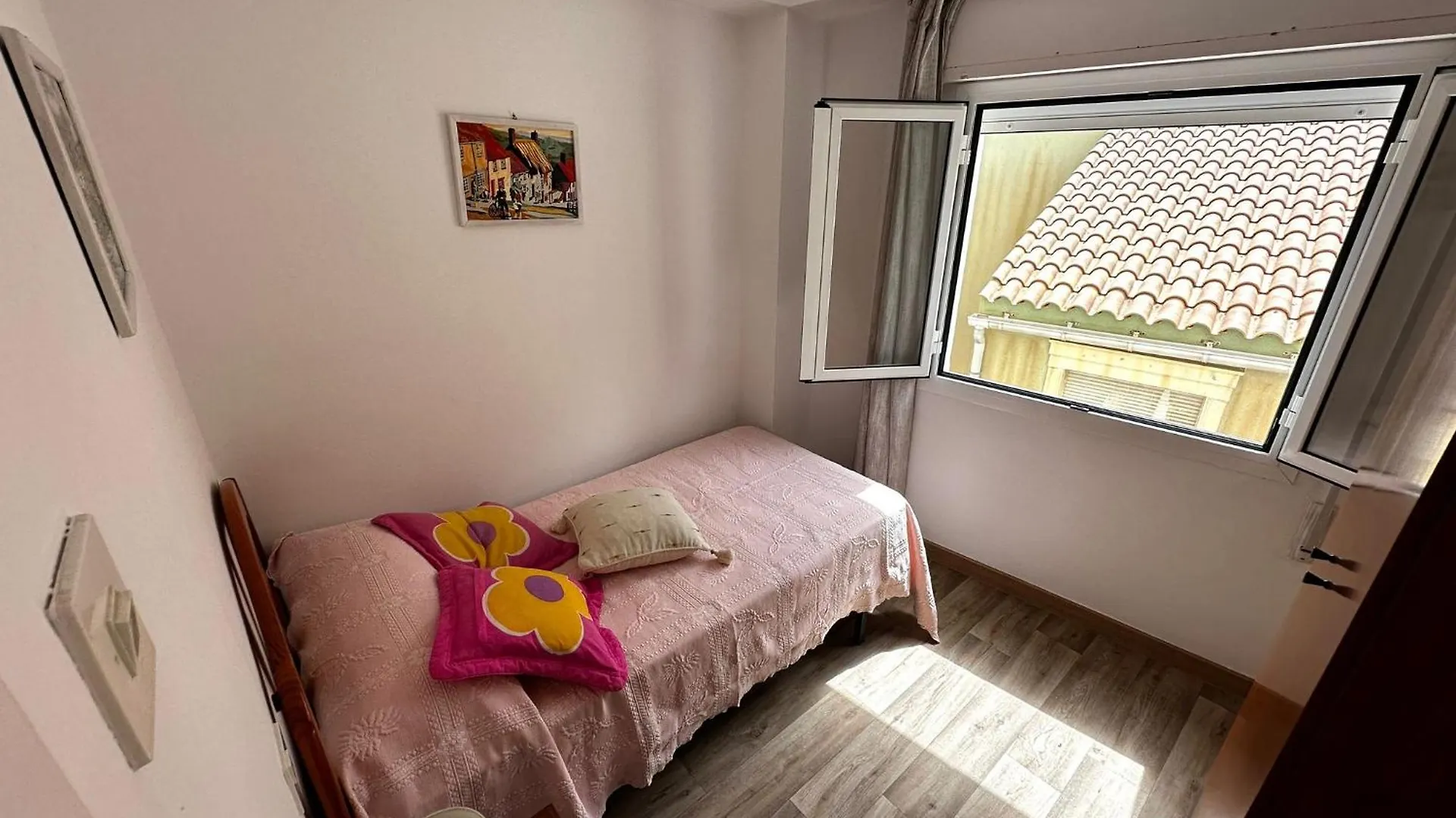 Apto A Pocos Metros De Playa En El Centro De Garrucha Apartment